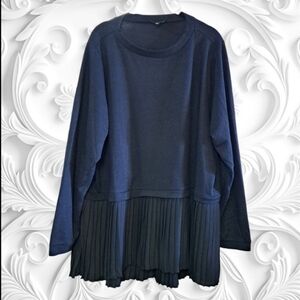 DG2 Diane Gilman Lightweight Long Sleeve Pleated All Black Peplum Top